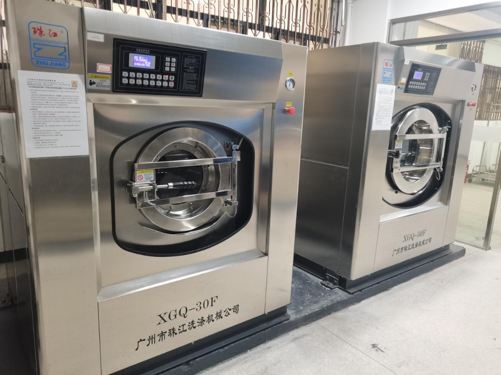 28公斤懸浮式工業用洗衣機XTH-380D:私立寄宿學校洗滌難題的高效節能解決方案